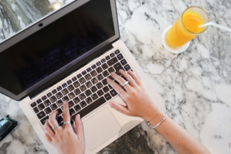 Everything about Google Forms header image size