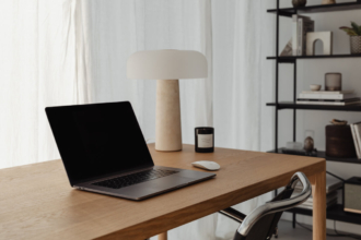 How to use ChatGPT to automate tasks: A closer look to the new task scheduling feature